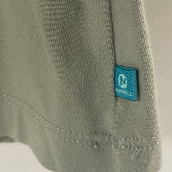 Merrell Womens Size M Short Sleeve Forever Wild Khaki Green T-Shirt Cotton Top - Picture 5 of 7